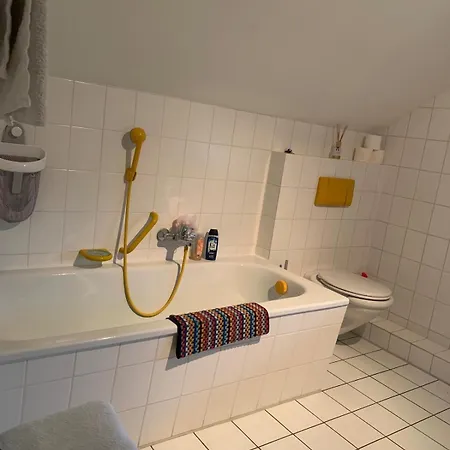 Geraeumige Dachgeschosswohnung *