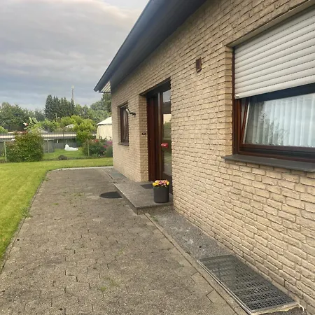 Apartment Geraeumige Dachgeschosswohnung *