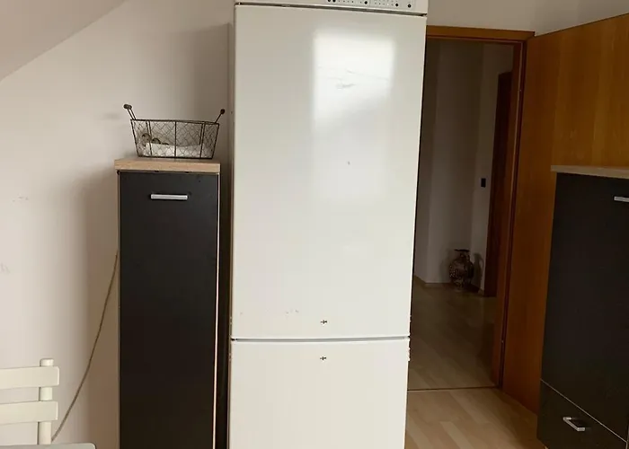 Geraeumige Dachgeschosswohnung Appartement Bielefeld